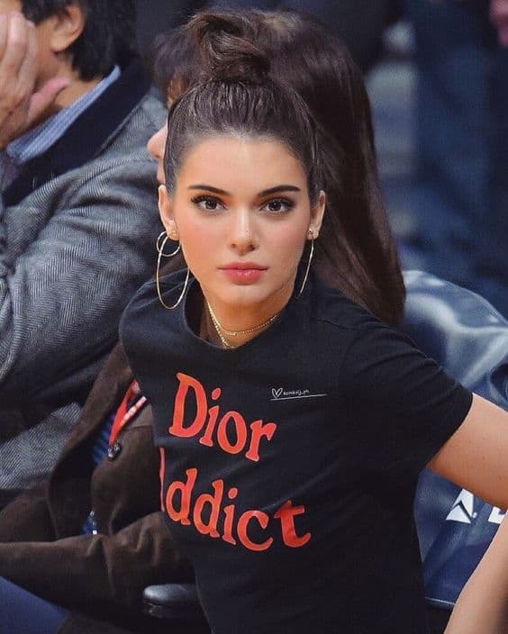 Kendall Jenner Saç Modelleri